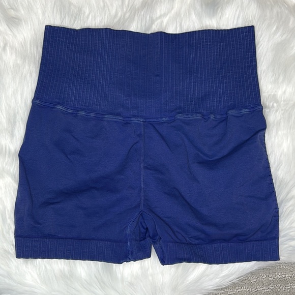 FREE PEOPLE | NWOT Good Karma Running Shorts in Regal * - Picture 6 of 6